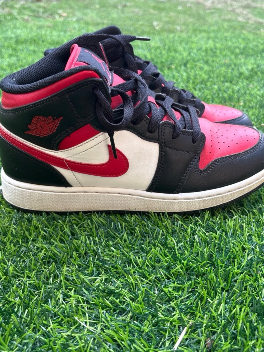 Jordan Kids' Mid-Top Sneakers in Black, Red & White